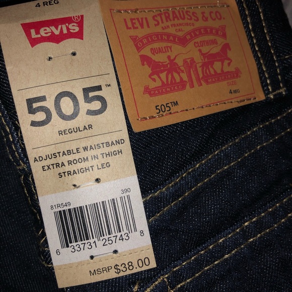 Boys Levi’s 505 Jeans - Picture 5 of 7